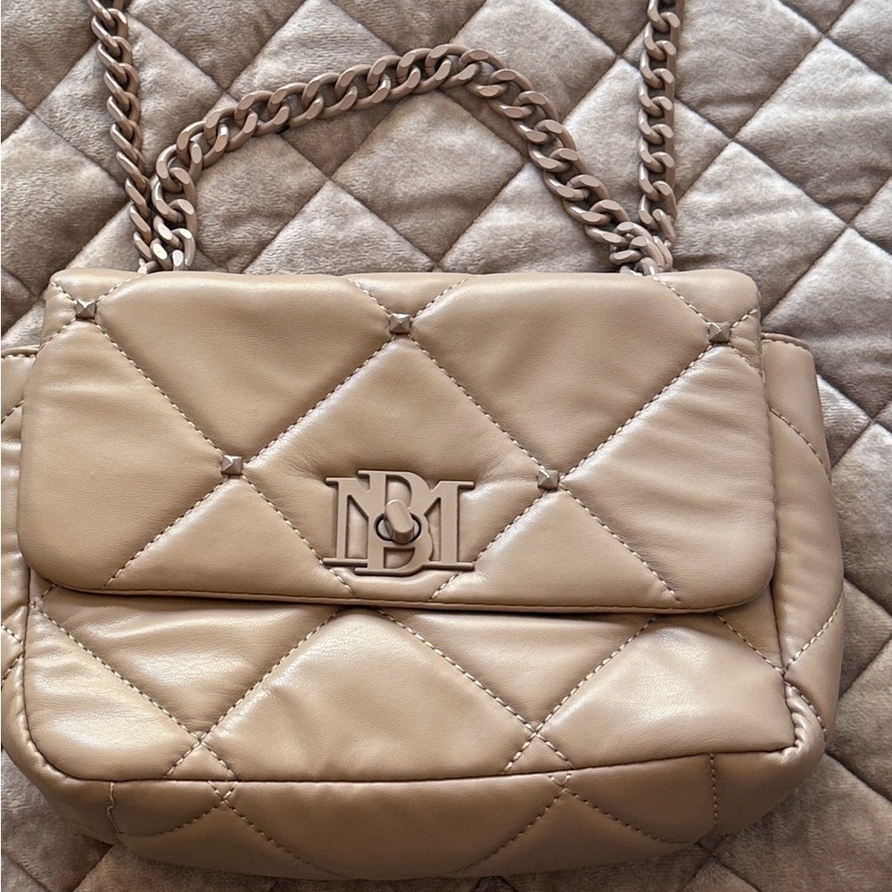 Badgley Mischka Beige Quilted Shoulder Bag super cute bag!